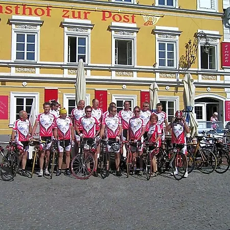 Hotel Zur Post 4*